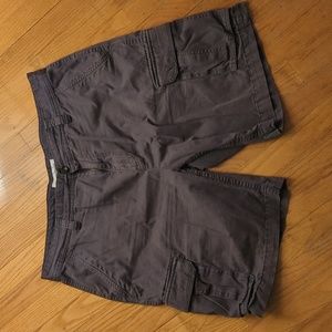 Set of 2 Amazon Essentials Cargo shorts